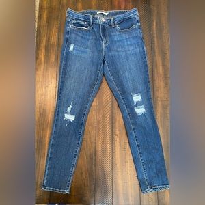 Levi’s jeans 711 style size 29
